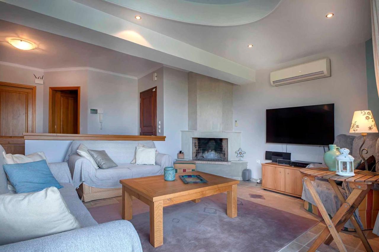 3 Bedroom Luxury Pool Appartment Gouvia Buitenkant foto